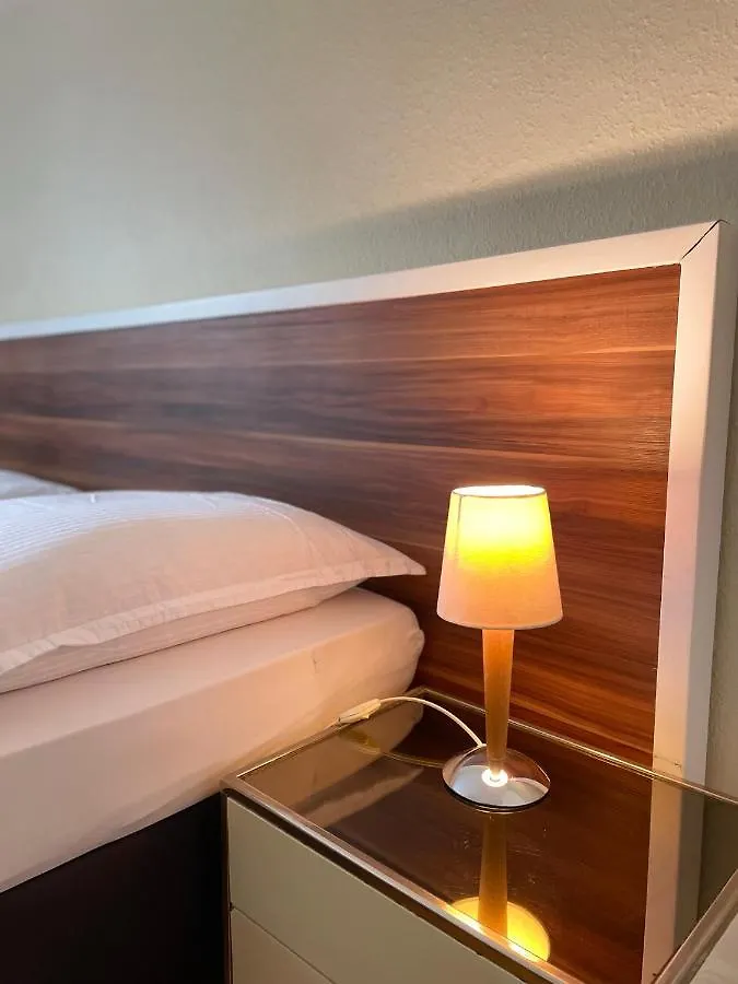 Aparthotel Apartmenthaus Sonnen Düsseldorf